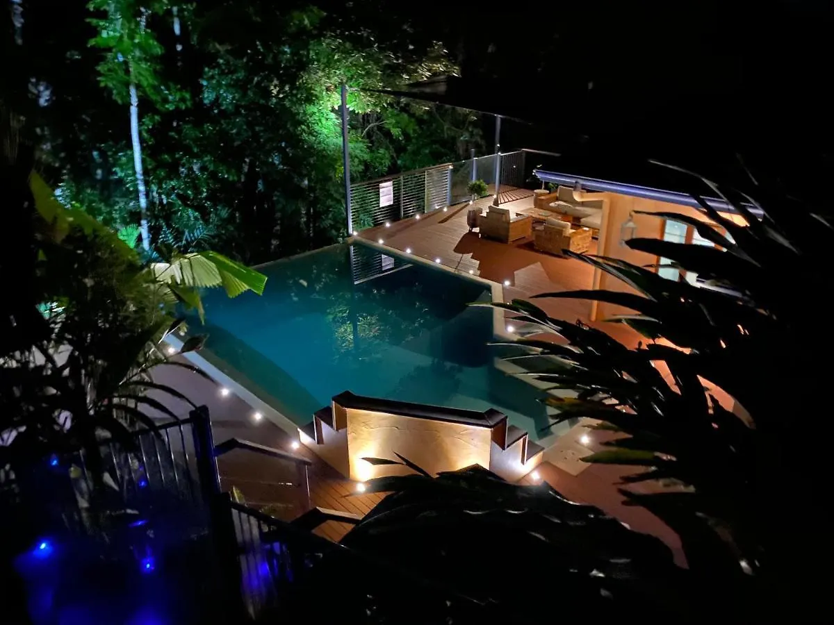 Cairns Rainforest Retreat 0*,  Australia